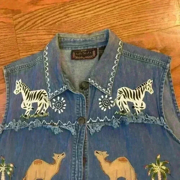 Vintage 90's Y2K Denim Vest Embroidered Safari Animals Size XL Made in India - Picture 5 of 10